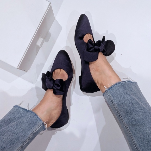 The Row Shoes - Reserved🎈The Row Elodie Satin Knot Ballet Flats